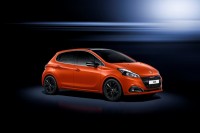Odświeżony Peugeot 208