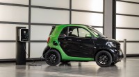 Szybkie ładowanie w nowym Smart For Two EV