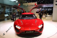 Quant F pogromca Tesli S